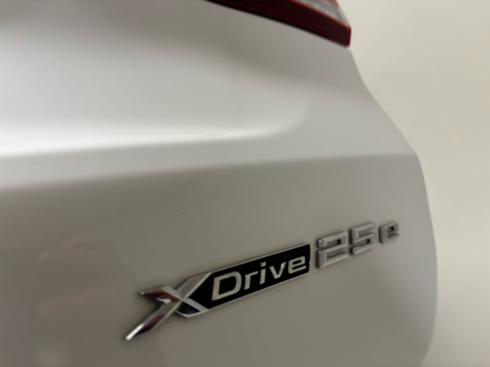 Hvid BMW X1 fra 2021