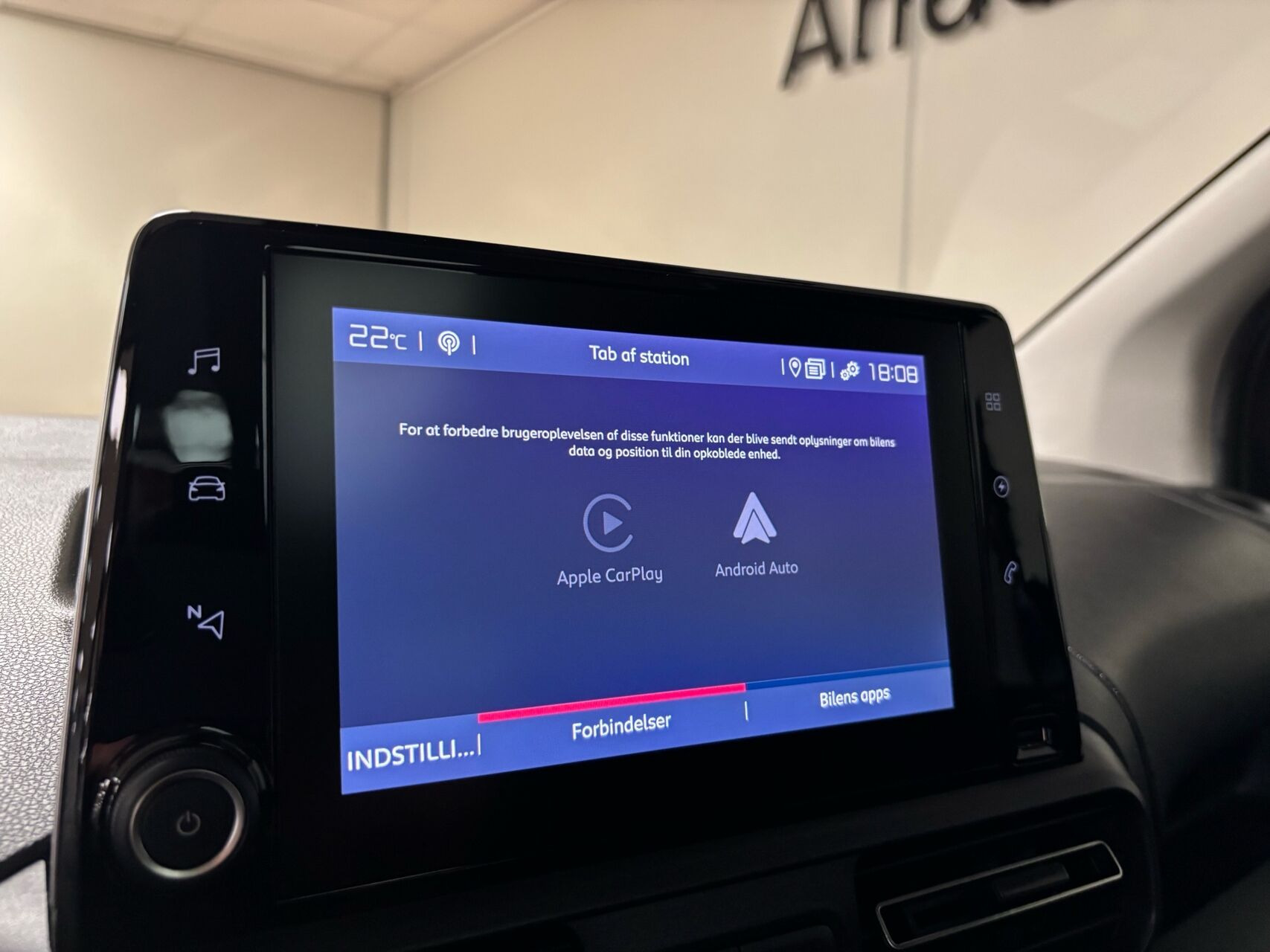 Blå Fiat E-Doblò fra 2023