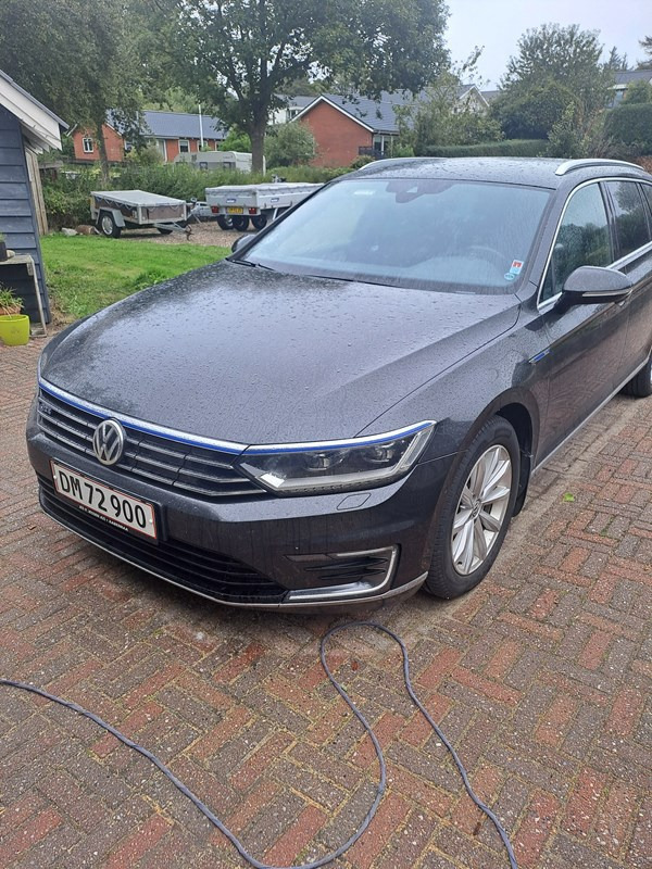 VW Passat accukcx0