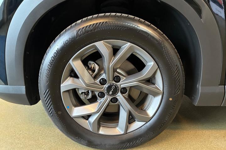 Sort BYD Atto 2 fra 2026