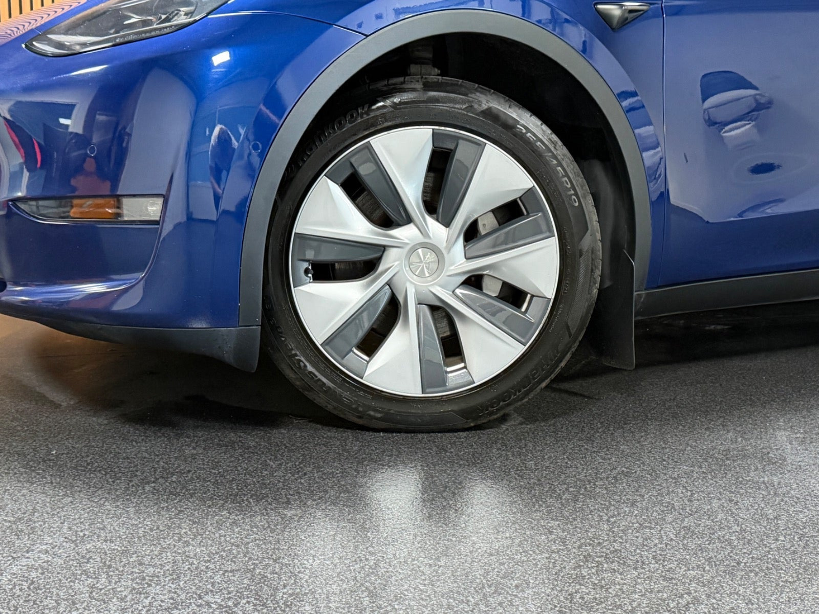 undefined Tesla Model Y fra 2021