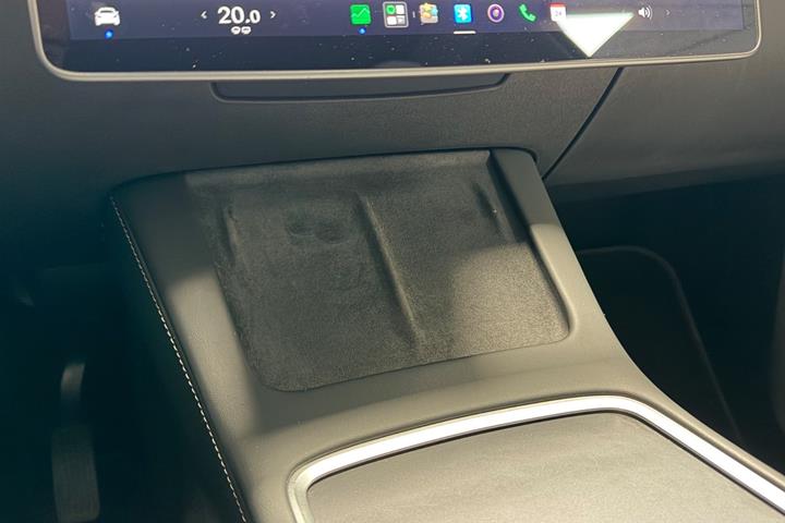 undefined Tesla Model Y fra 2021