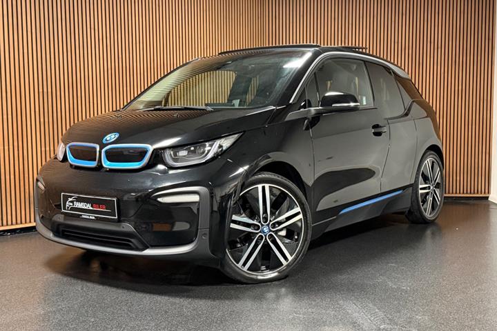 Sort BMW i3 fra 2020
