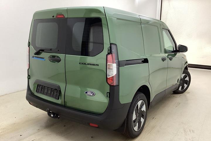 Grøn Ford E-Transit Courier fra 2026