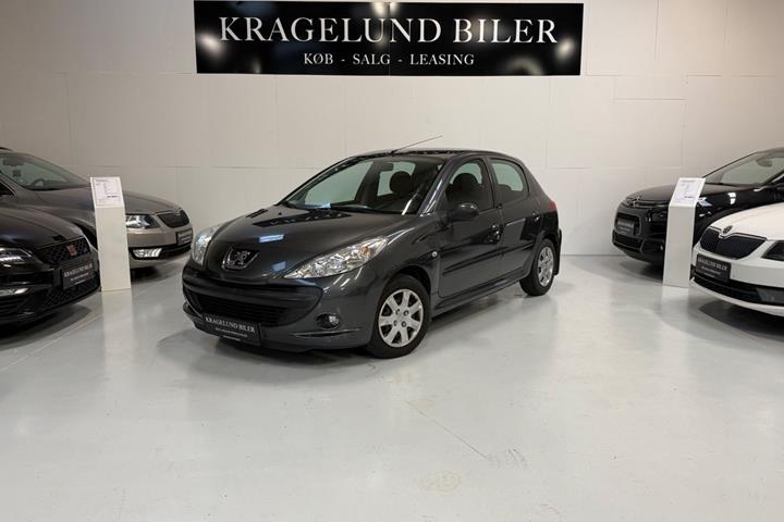 undefined Peugeot 206+ fra 2011