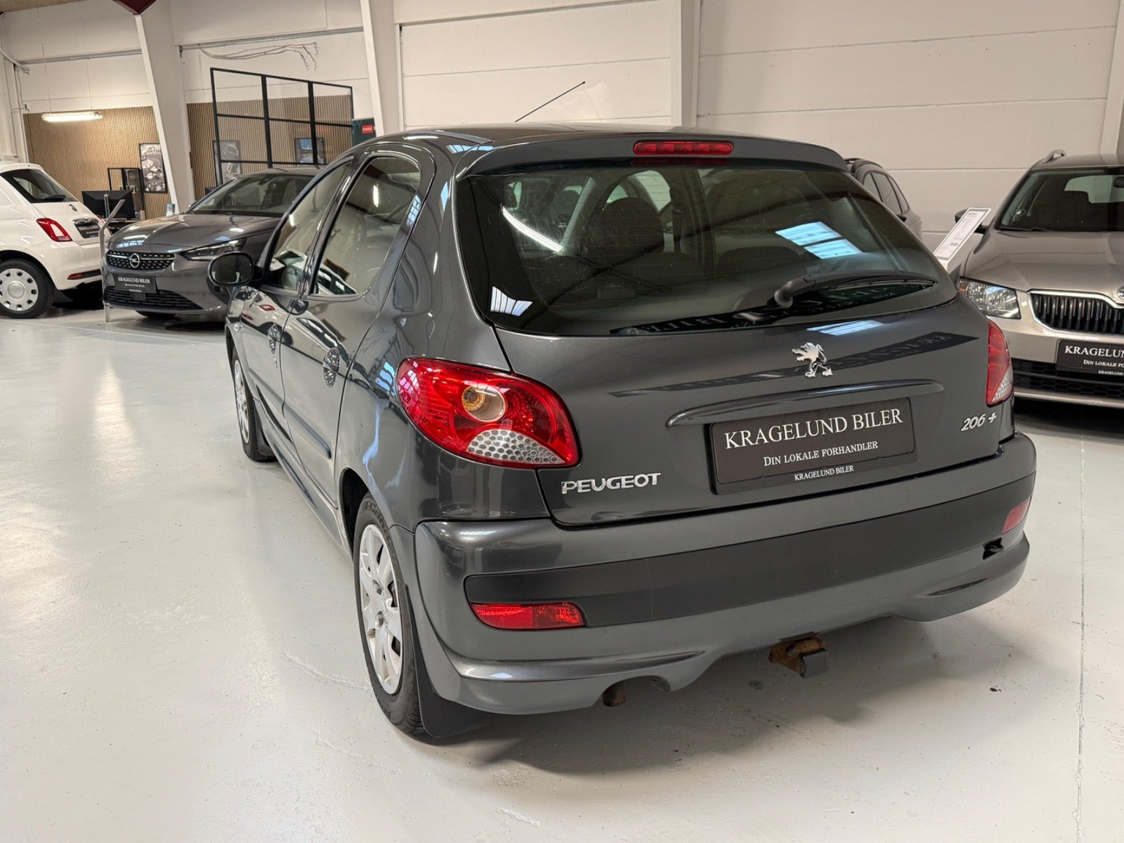 undefined Peugeot 206+ fra 2011