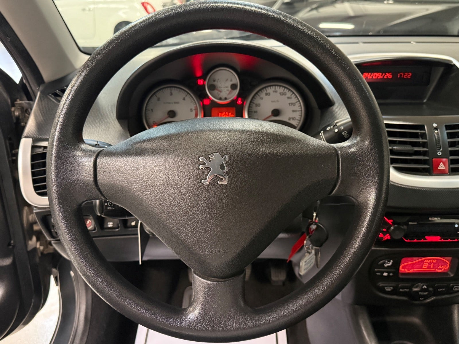 undefined Peugeot 206+ fra 2011