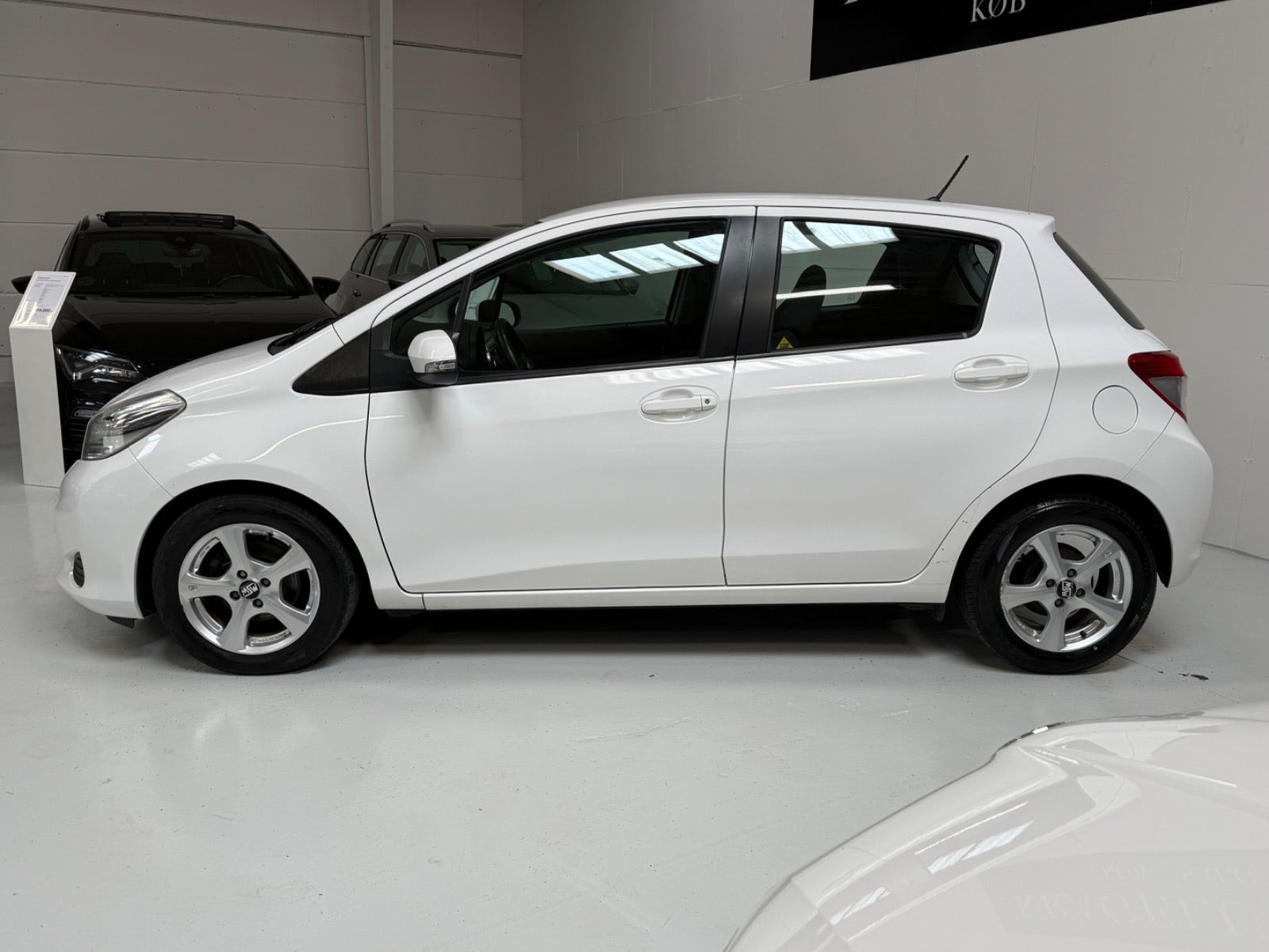 undefined Toyota Yaris fra 2011