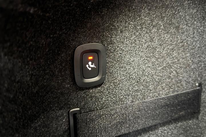 Hvid Polestar 2 fra 2023