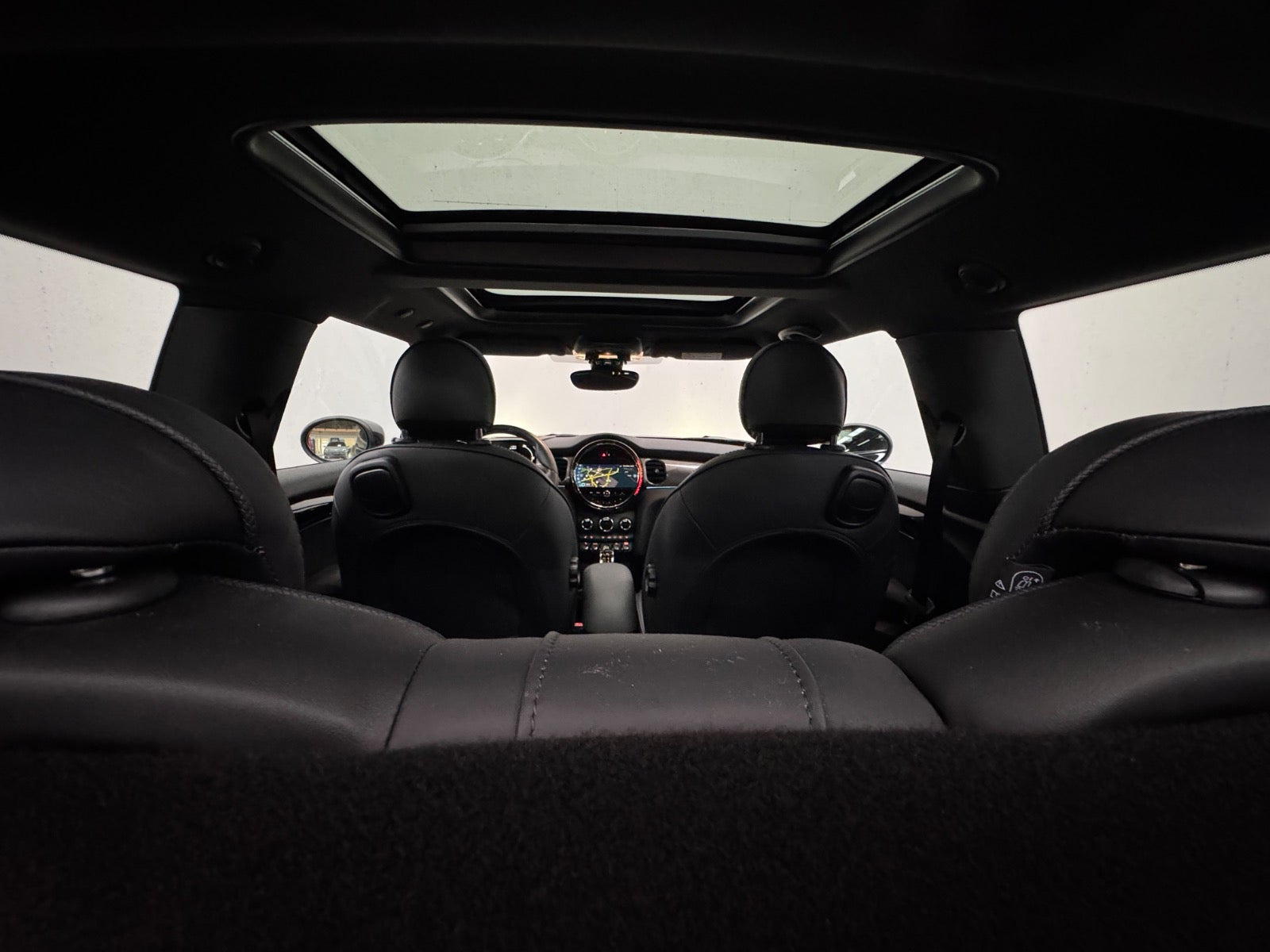Grøn Mini Cooper SE fra 2023