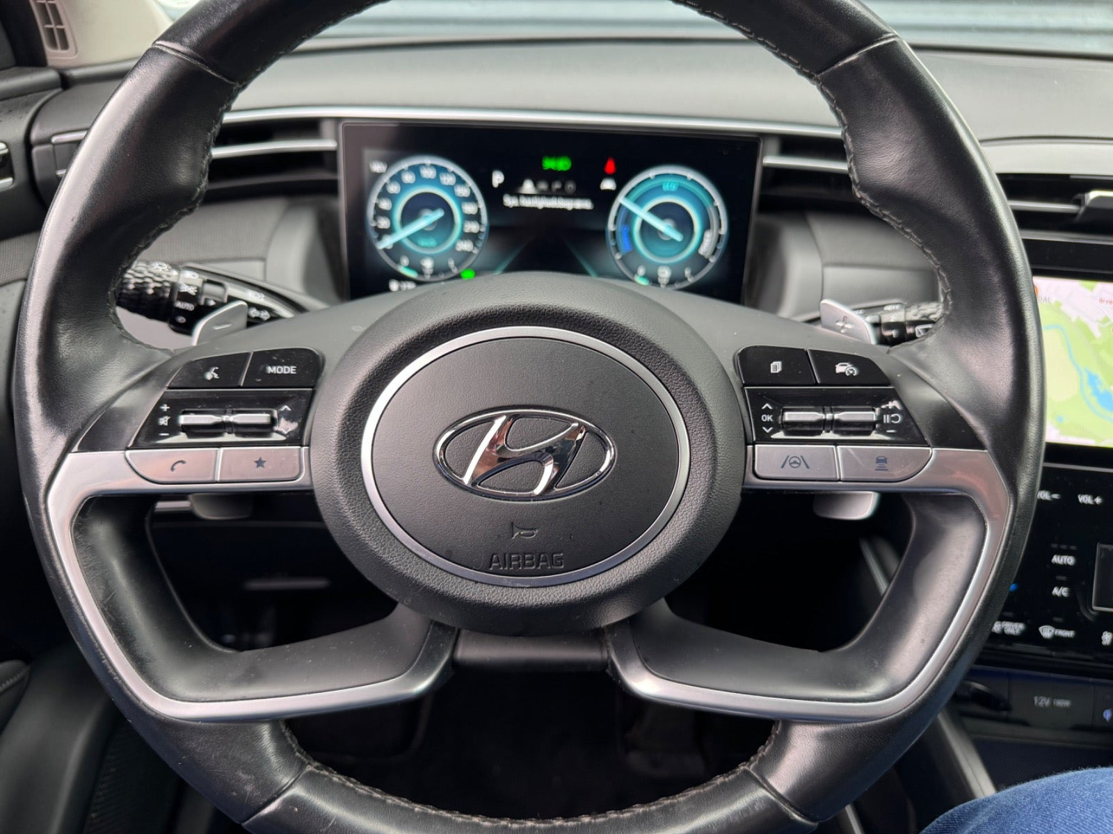 Blå Hyundai Tucson fra 2022