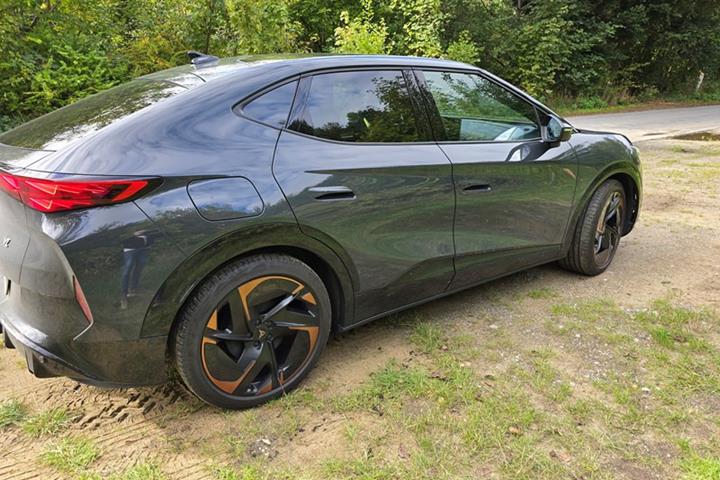 undefined Cupra Tavascan fra 2024