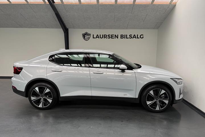 Sølv Polestar 2 fra 2023