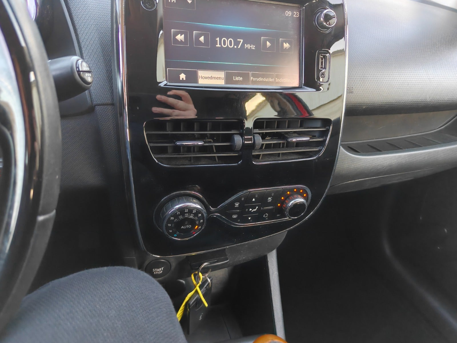 undefined Renault Clio IV fra 2014