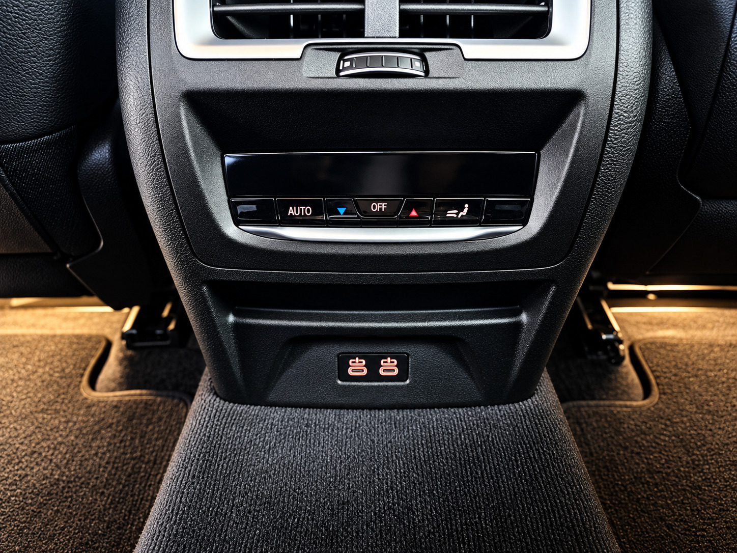 Sort BMW iX3 fra 2023
