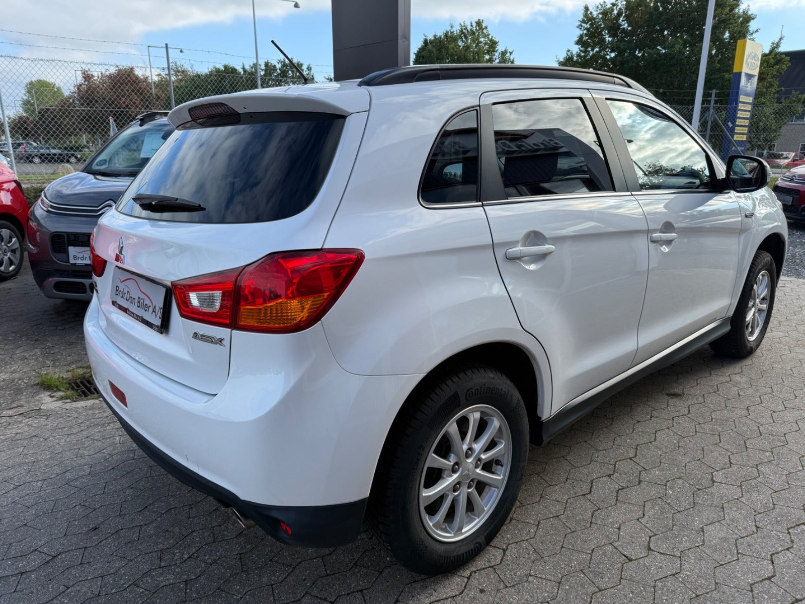 Hvid Mitsubishi ASX fra 2015