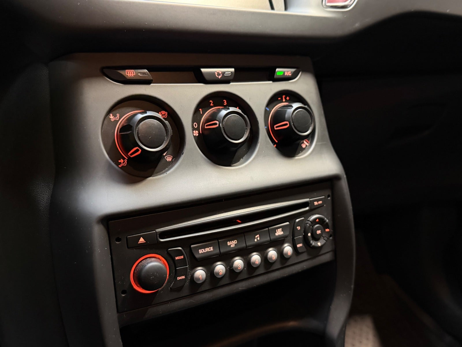 Sort Citroën C3 fra 2014