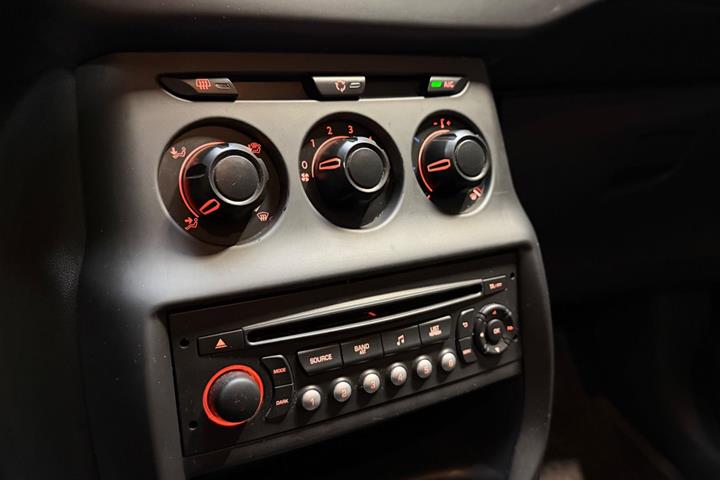 Sort Citroën C3 fra 2014
