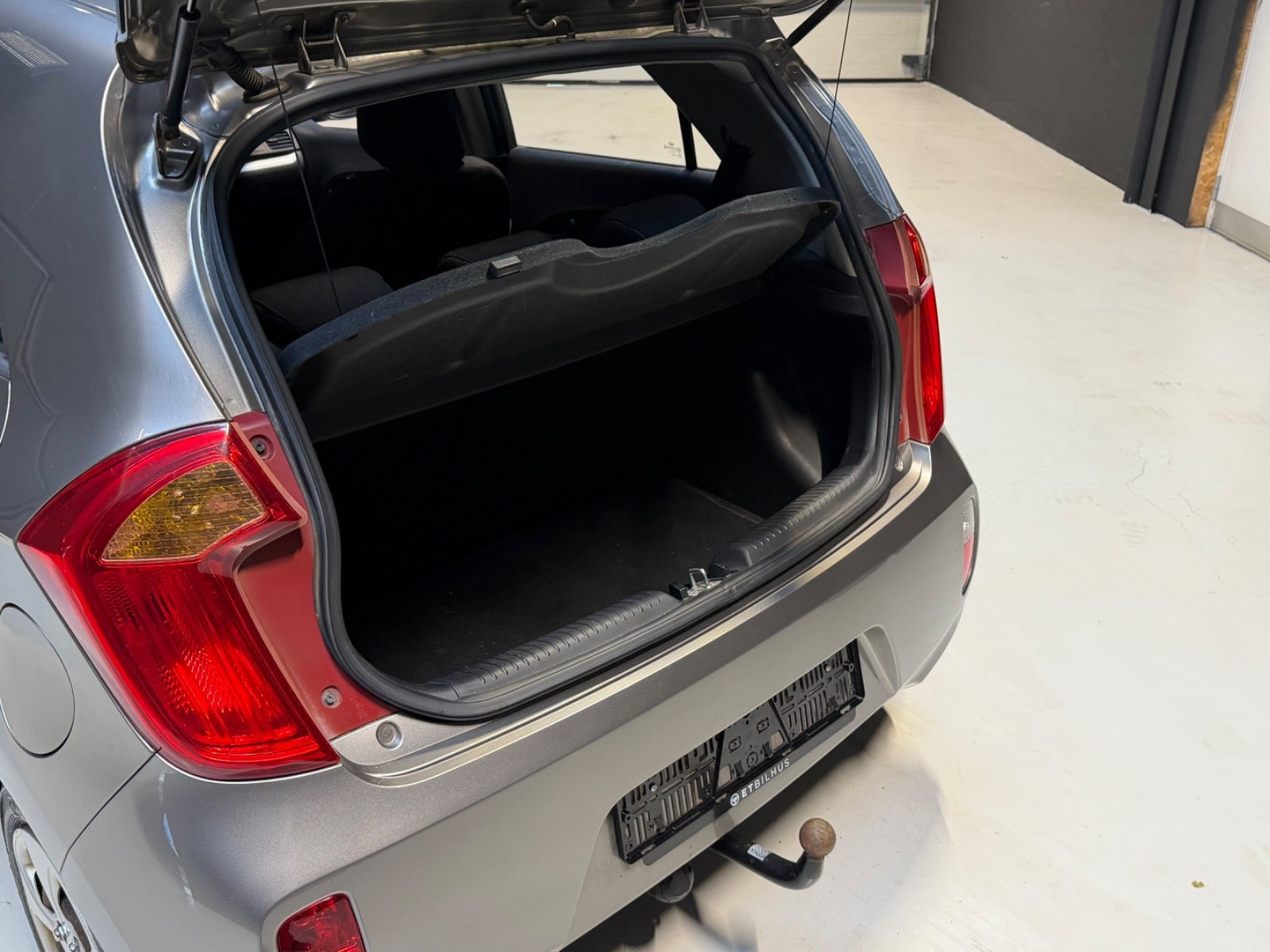 Orange Kia Picanto fra 2012