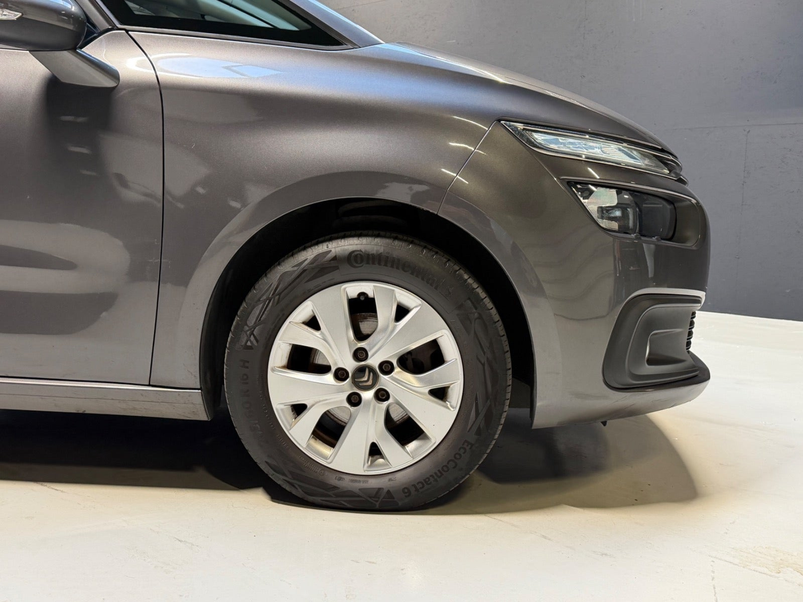 Grå Citroën C4 Picasso fra 2018
