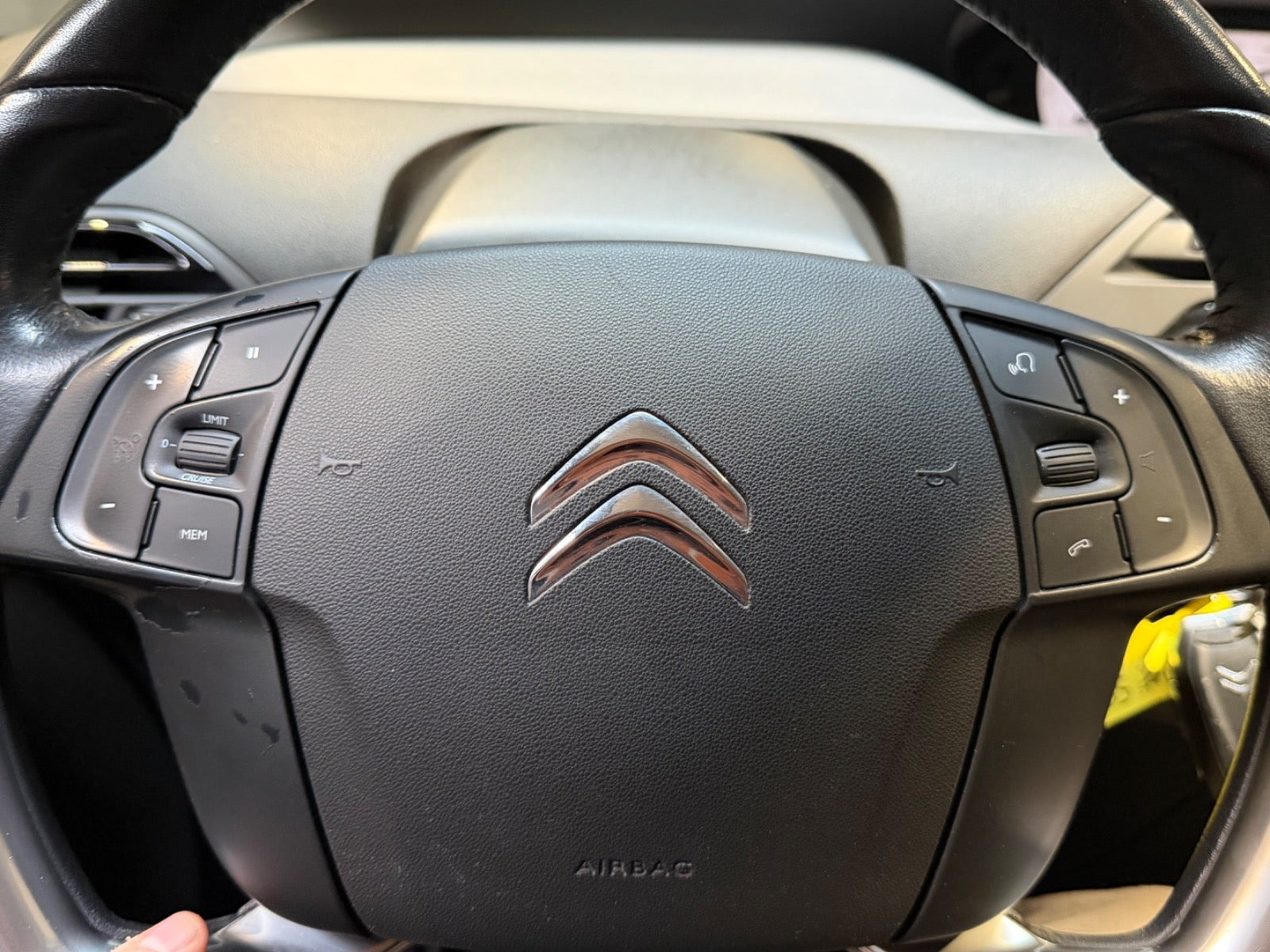 Grå Citroën C4 Picasso fra 2018