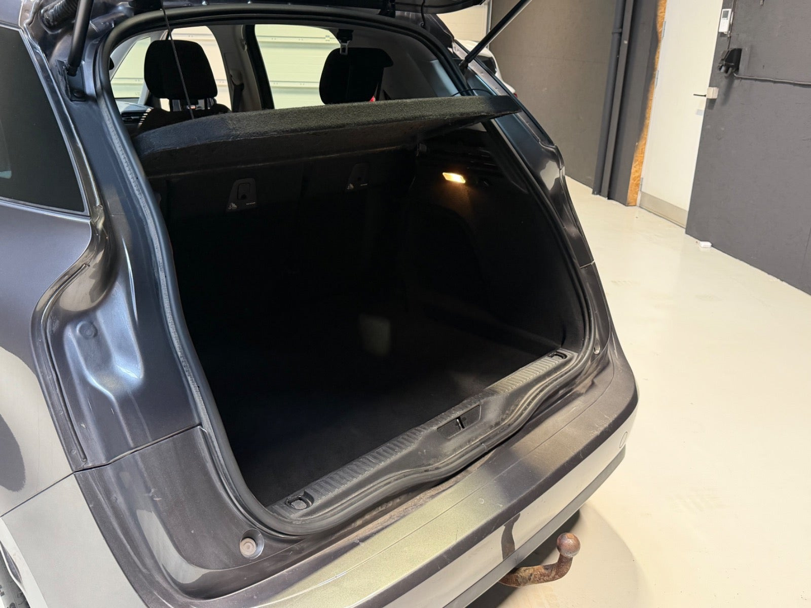 Grå Citroën C4 Picasso fra 2018