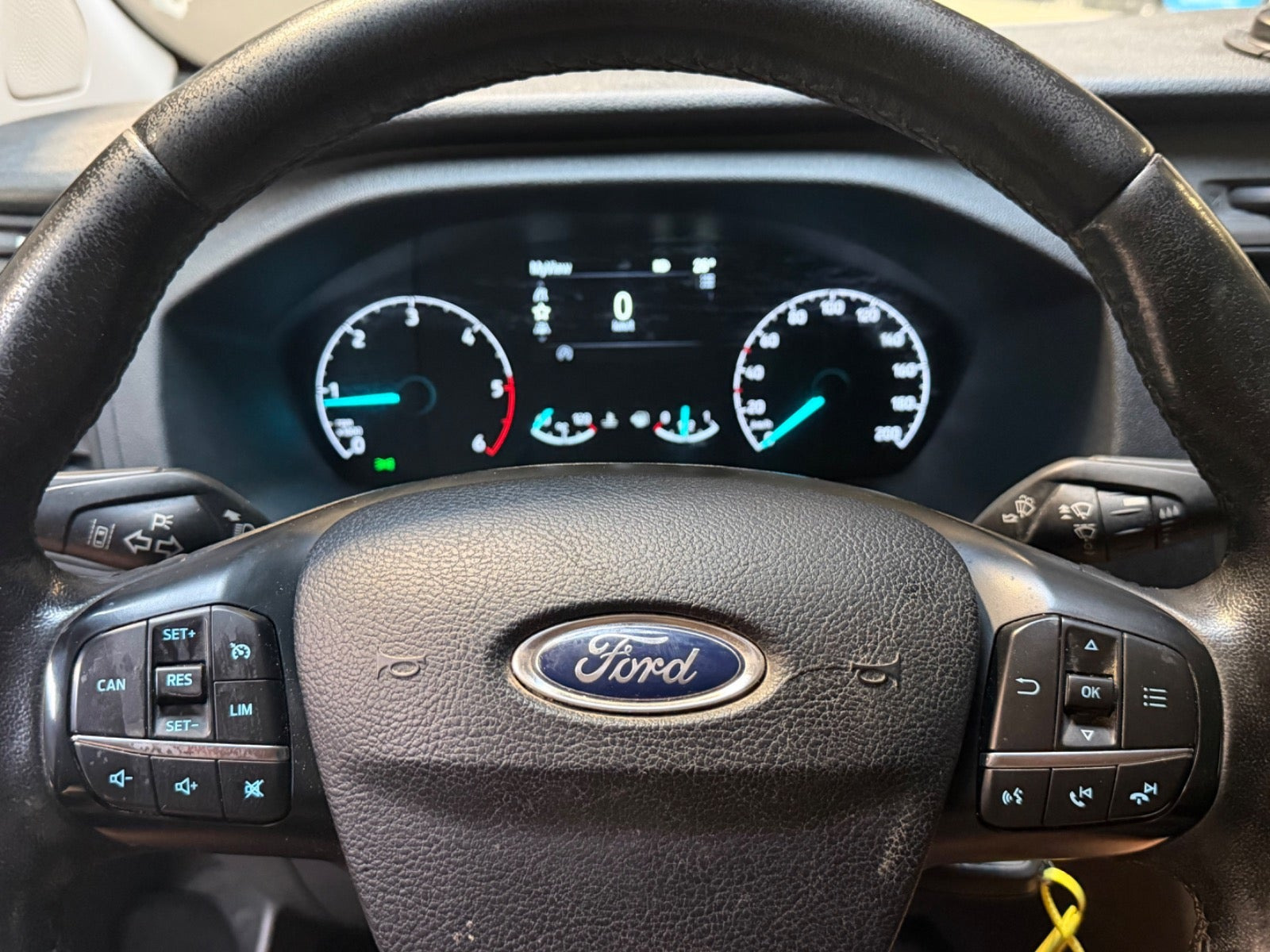 Grå Ford Transit Custom 280 L1 fra 2018