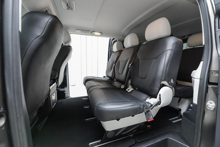 Grå Mercedes V220 d fra 2014