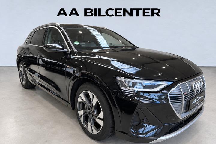 Sort Audi e-tron fra 2023