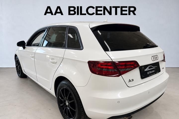 Hvid Audi A3 fra 2013