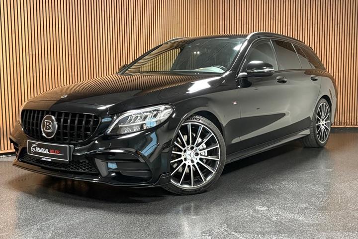 Sort Mercedes C200 fra 2020