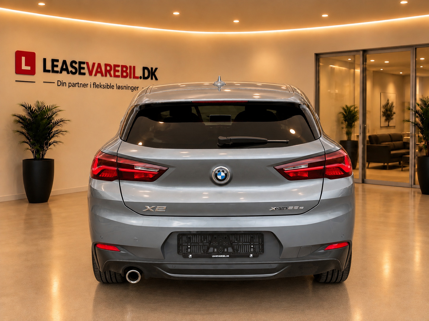 Grå BMW X2 fra 2021
