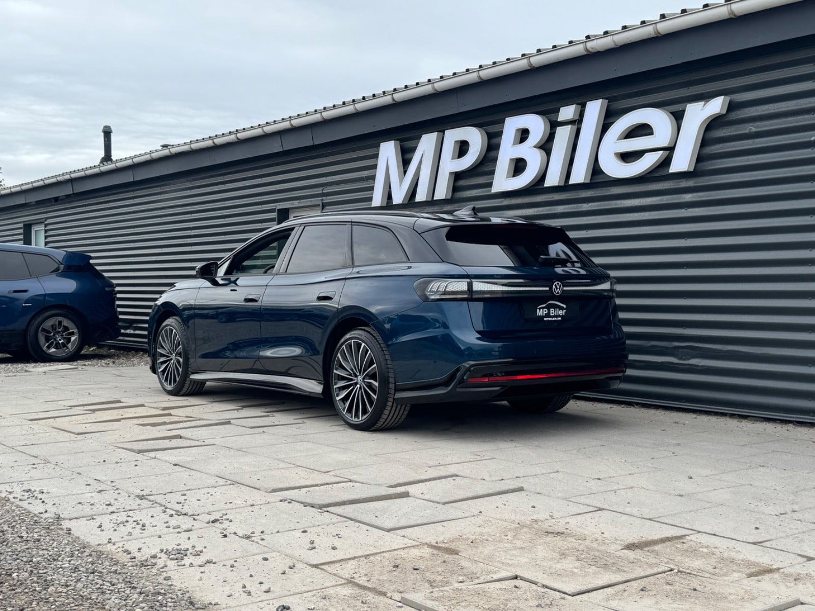 Blå VW ID.7 fra 2027