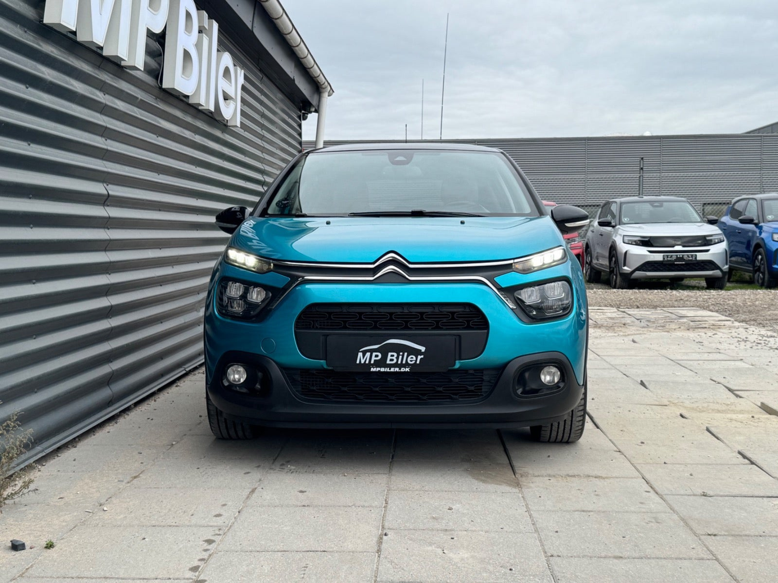 Blå Citroën C3 fra 2020