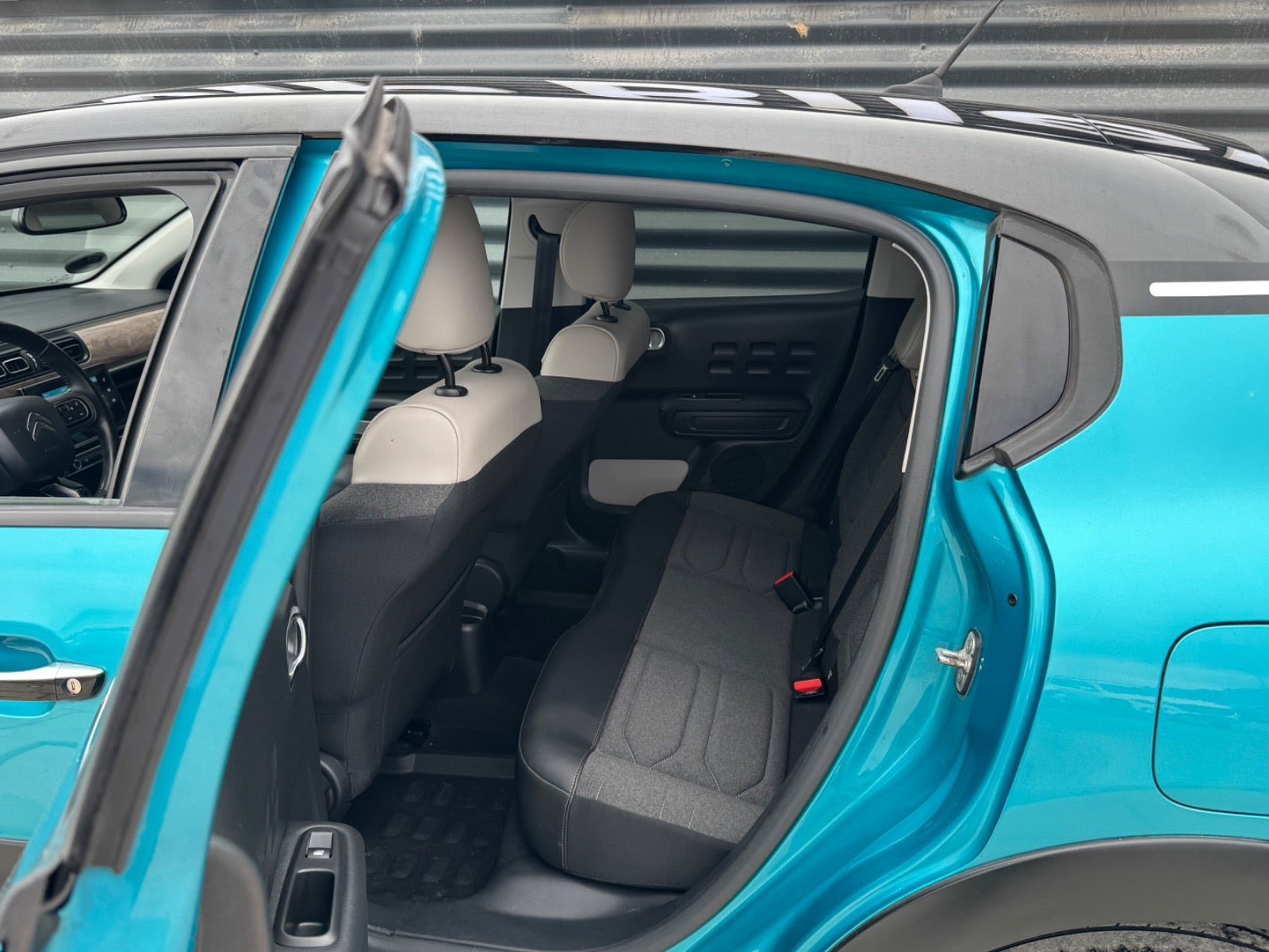 Blå Citroën C3 fra 2020