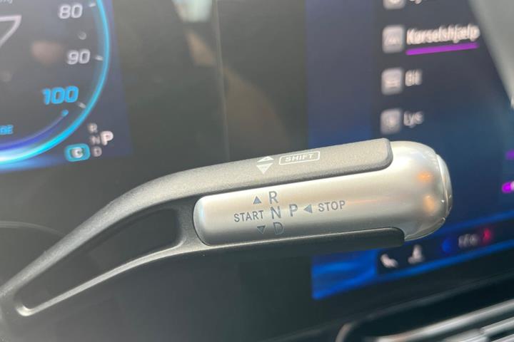 Sort Mercedes CLA250+ fra 2026