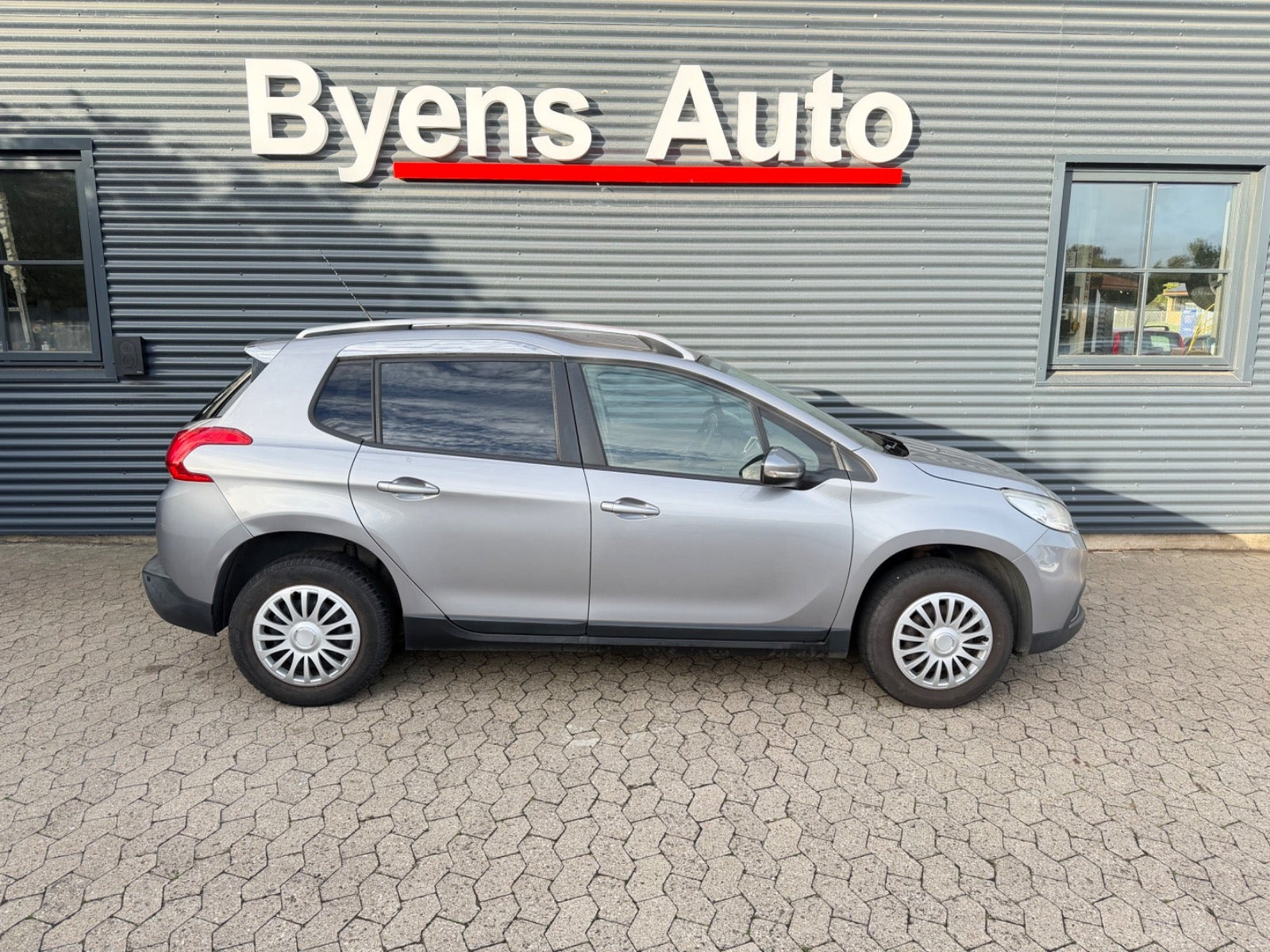 undefined Peugeot 2008 fra 2014