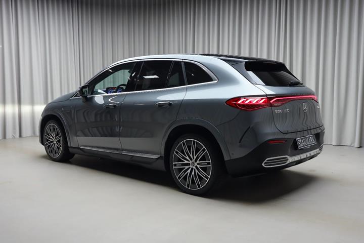 Grå Mercedes EQE350 SUV fra 2025