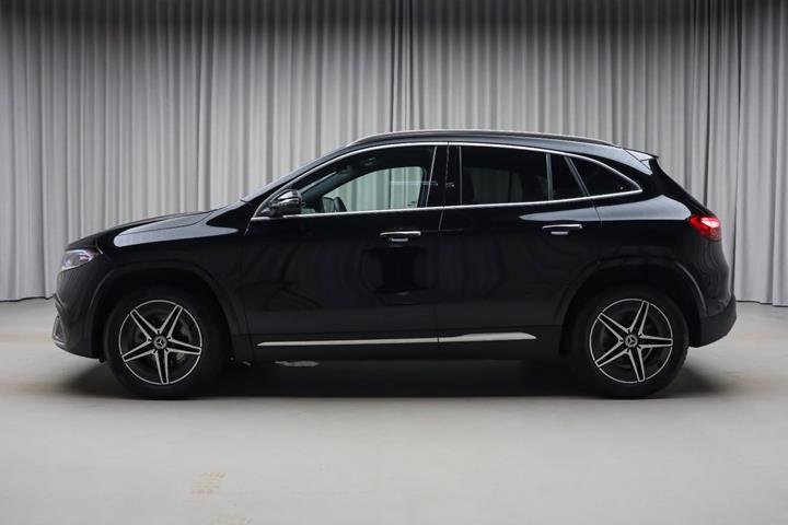 Sort Mercedes EQA250+ fra 2026