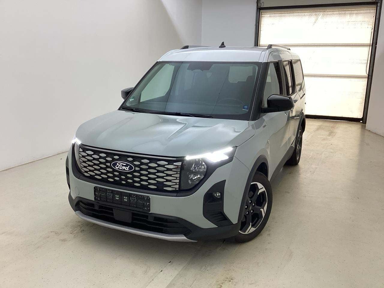 Ford E-Tourneo Custom 340 L1 64 Titanium