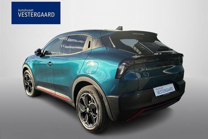 Blå Alfa Romeo Junior fra 2024