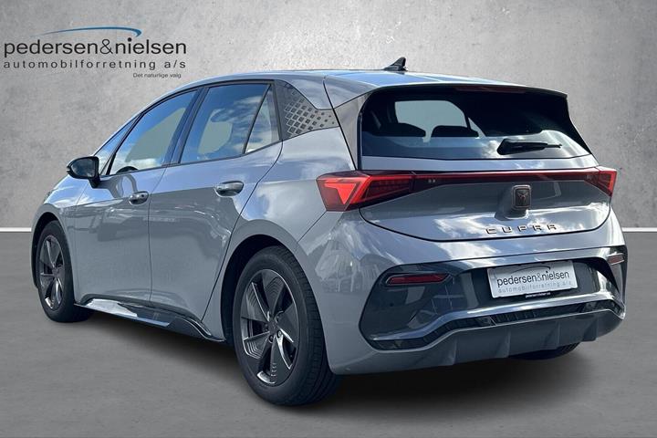 Grå Cupra Born fra 2024