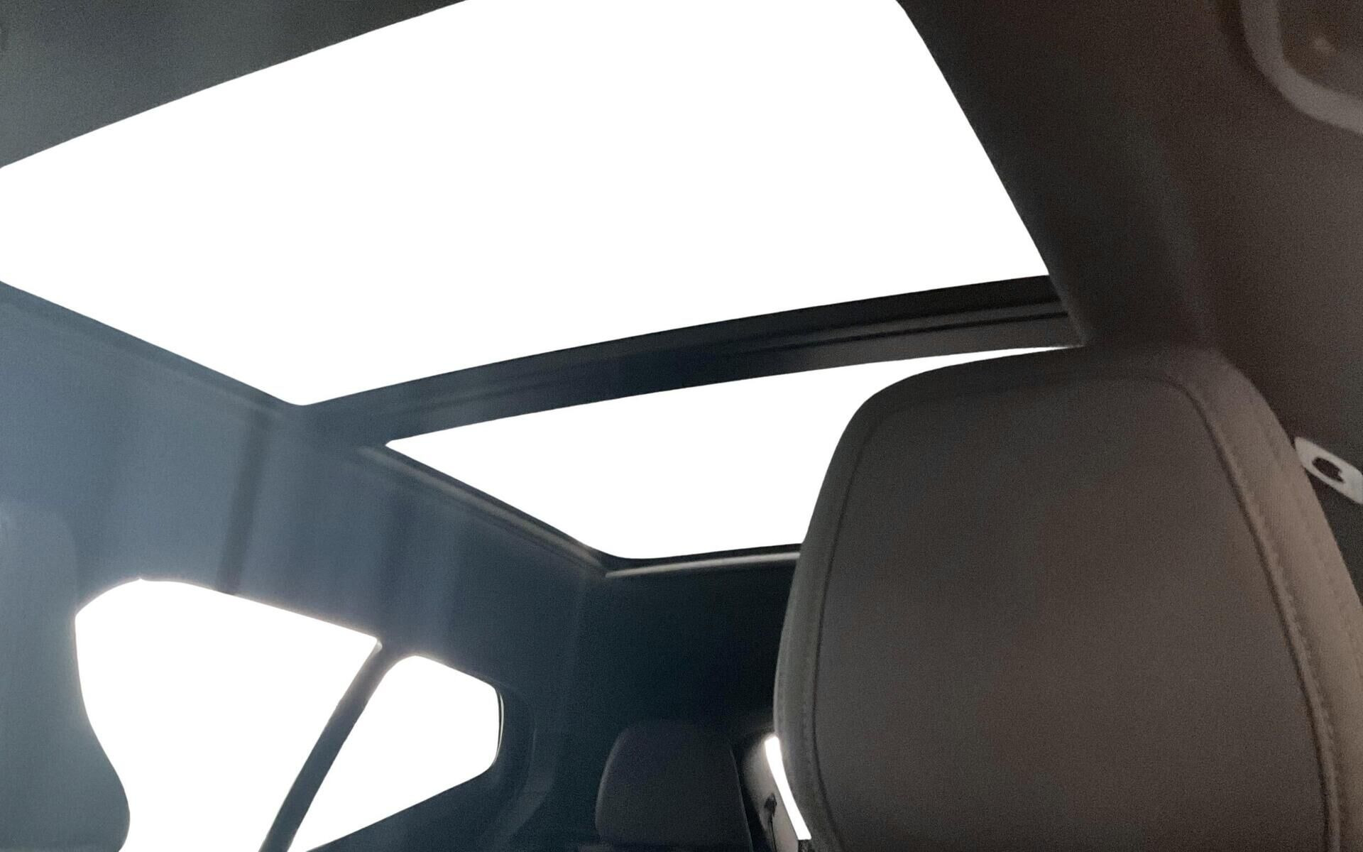 Sort Volvo XC40 fra 2023