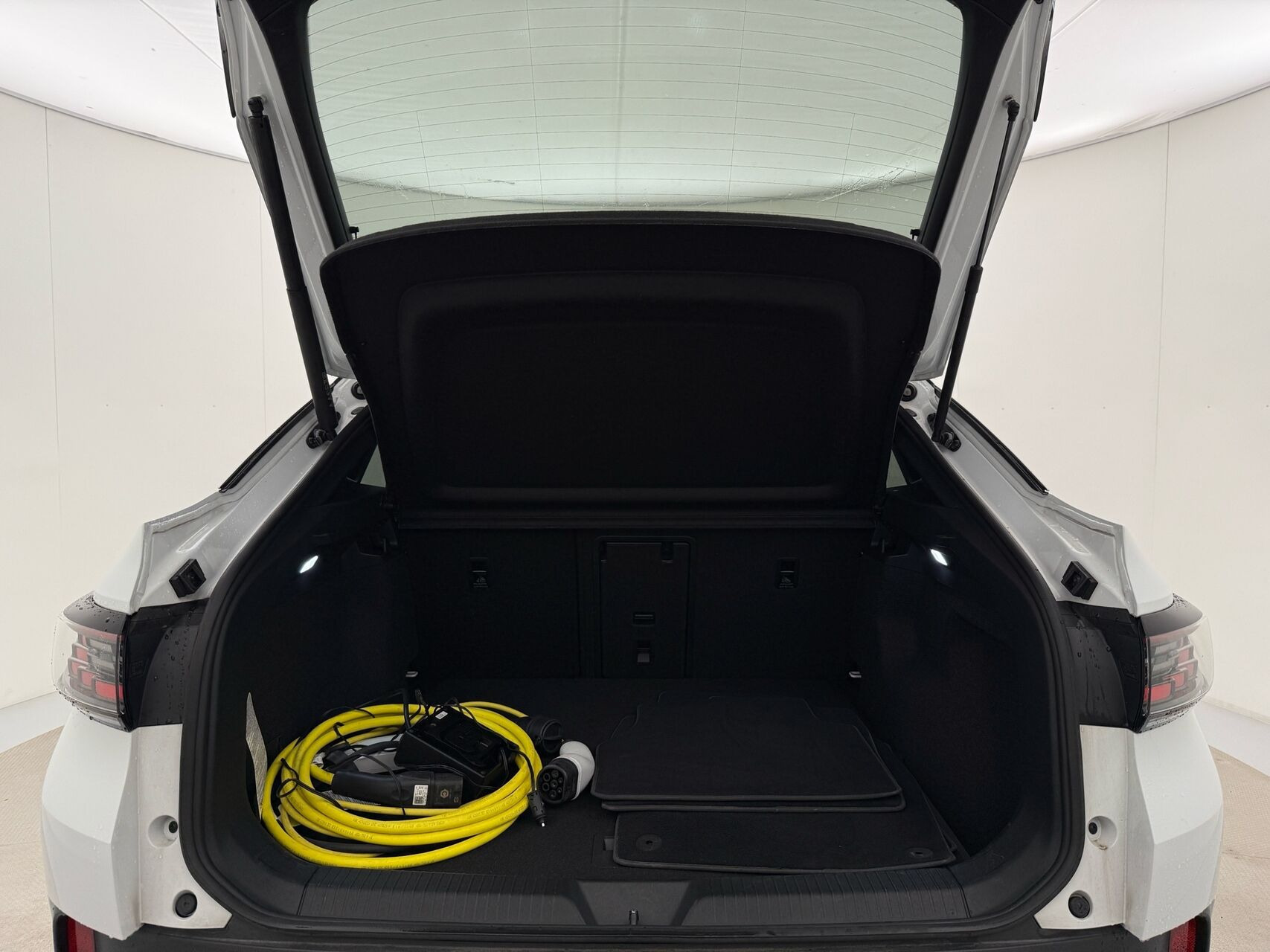 Hvid VW ID.5 fra 2023