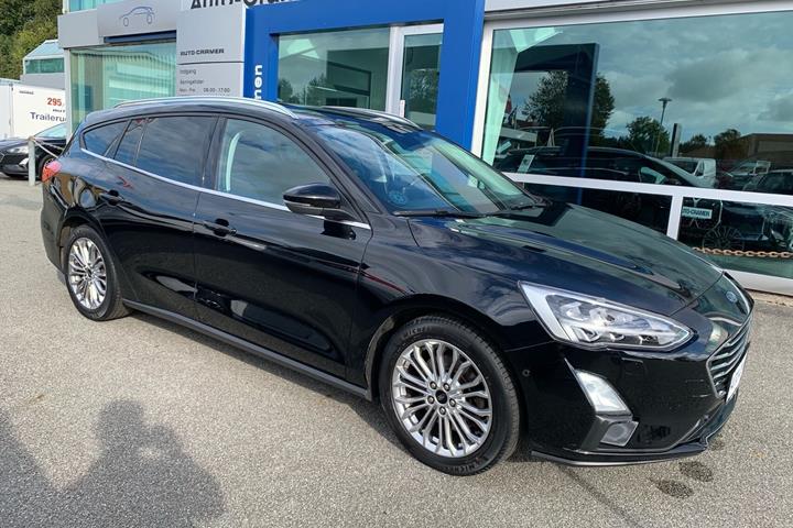 Sort Ford Focus fra 2019