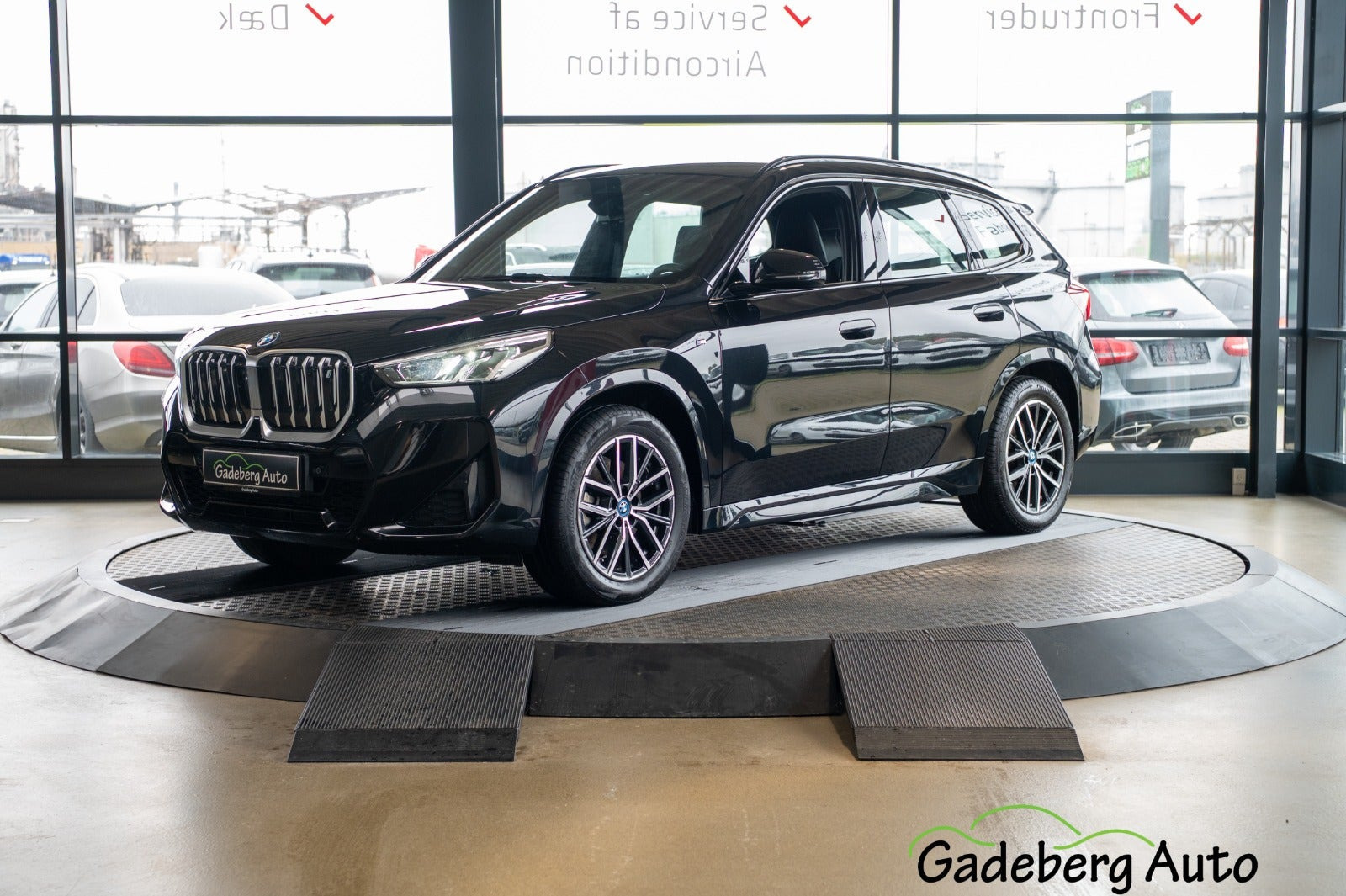 BMW iX1 xDrive30 M-Sport