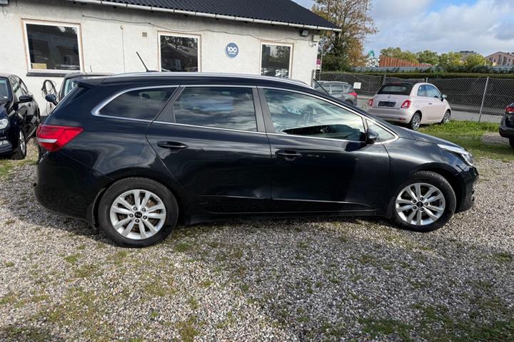 Sort Kia Ceed fra 2016
