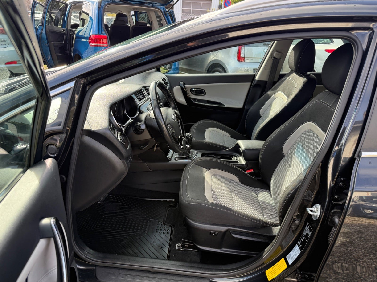 Sort Kia Ceed fra 2016