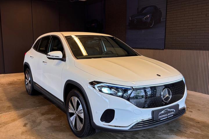 Hvid Mercedes EQA250+ fra 2025