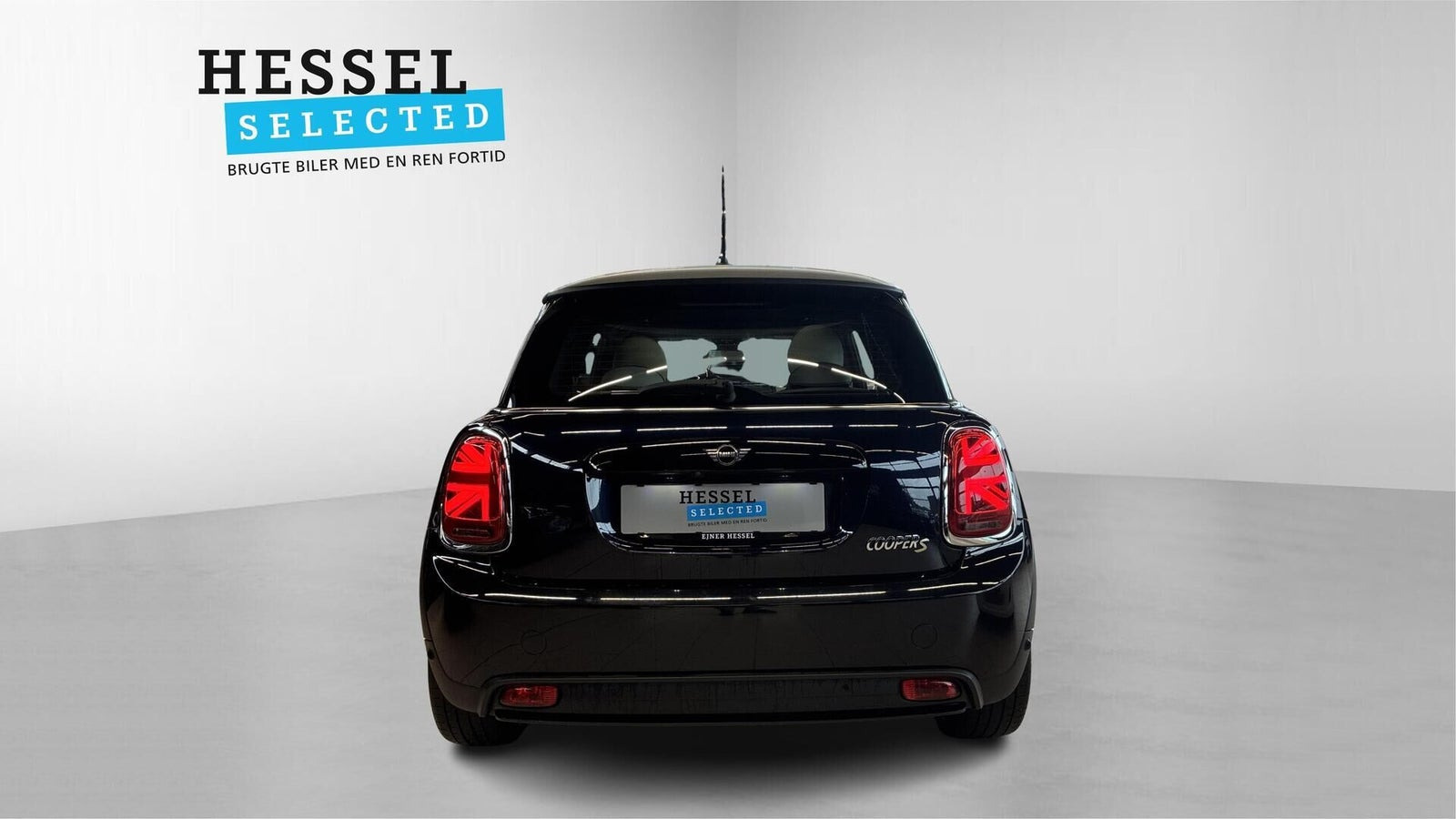 Sort Mini Cooper SE fra 2023